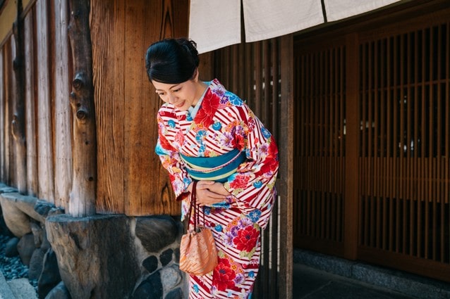 úklony v Japonsku