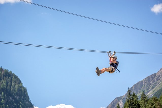 zipline