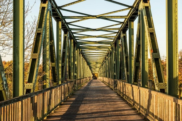 cyklostezka železniční most