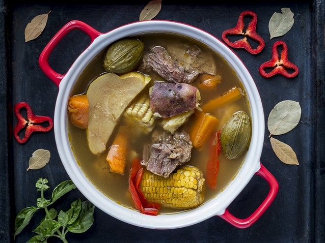 Kostarika jídlo Olla de Carne